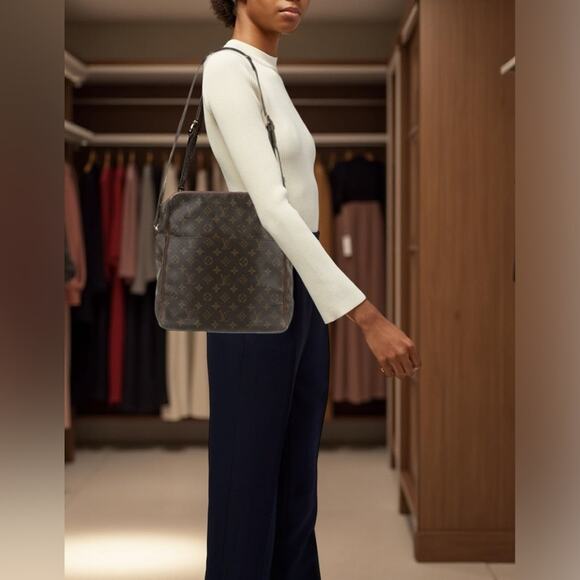 Louis Vuitton Marceau GM Monogram Canvas Vintage Shoulder Bag Made In France - Picture 16 of 16